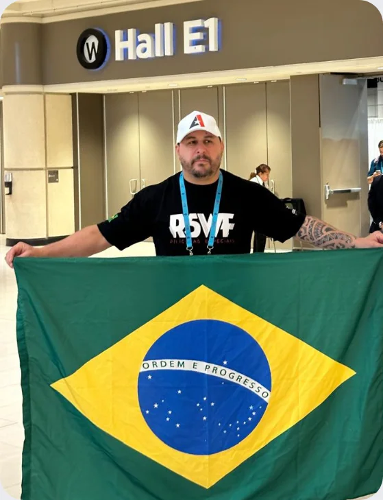 Reginaldo Moraes, fundador
